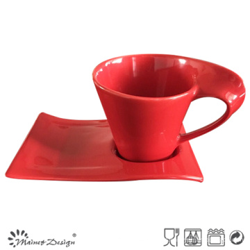 Taza roja de cerámica de 11oz con bandeja